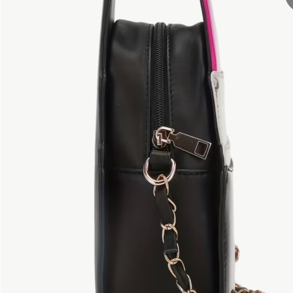 Elegant Black Chain Strap Women's Bag